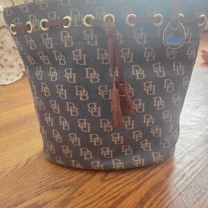 Dooney & Bourke purse